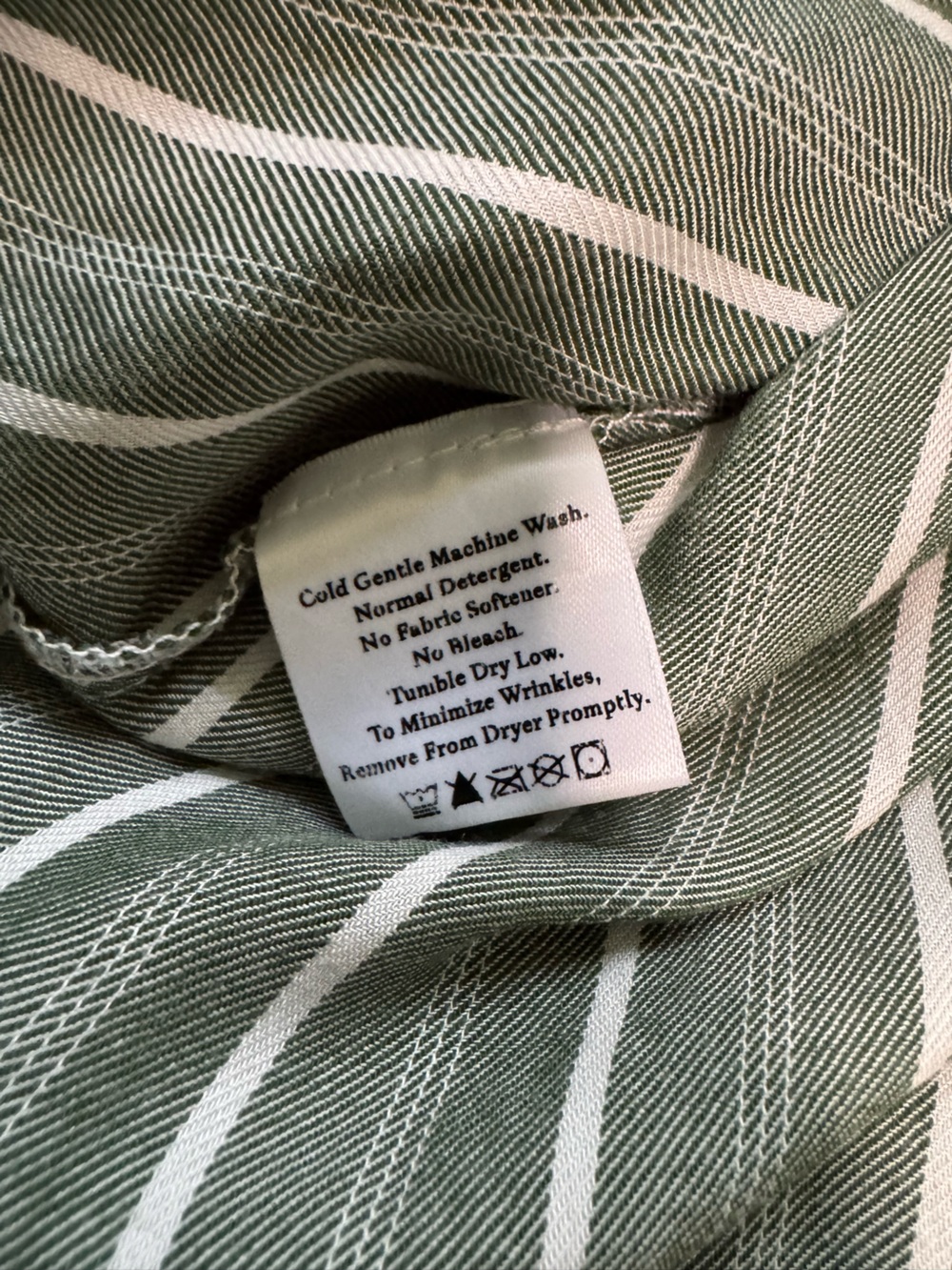 Cozy Earth Striped Green Pajama Set Size Small - Picture 11 of 13